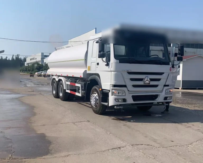 20 m3 HOWO 375 hp Water Sprinkler Truck