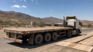 Semi-trailer arriving through Dakar port for Senegal fleet buyer