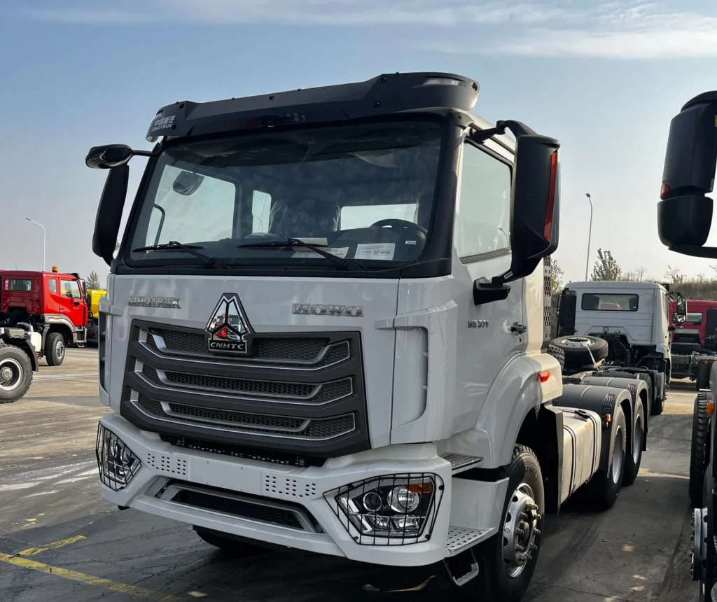 HOWO NX371 6x4 Tractor Truck for Semi Trailer Haulage product photo 1